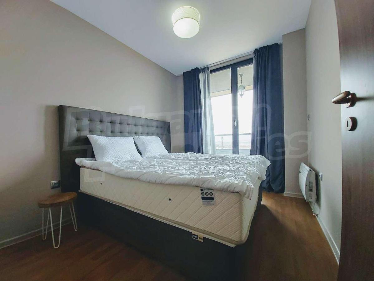 Private Apartment In Aparthotel Cornelia Razlog Exterior photo